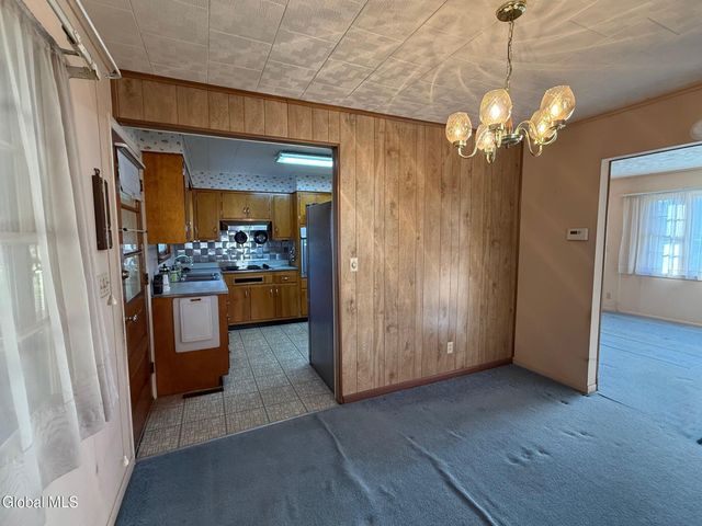 6 Sunset View Avenue, Brunswick, NY 12180