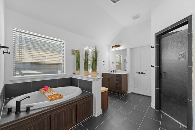 7004 Trailhead Street, Little Elm, TX 76227