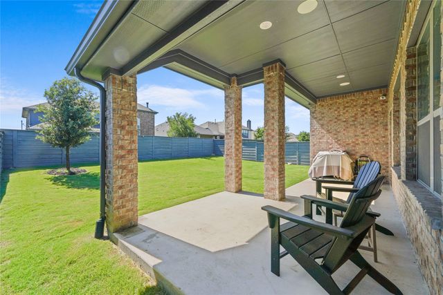 7004 Trailhead Street, Little Elm, TX 76227