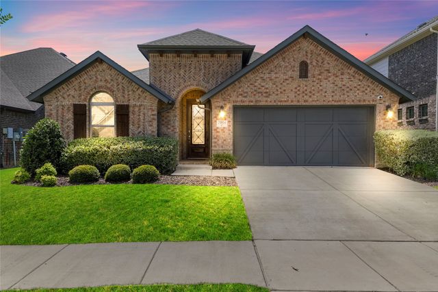 7004 Trailhead Street, Little Elm, TX 76227