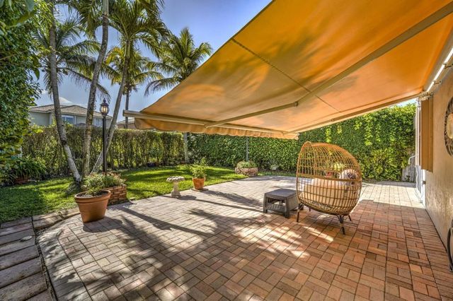 1433 Sabal Trail, Weston, FL 33327