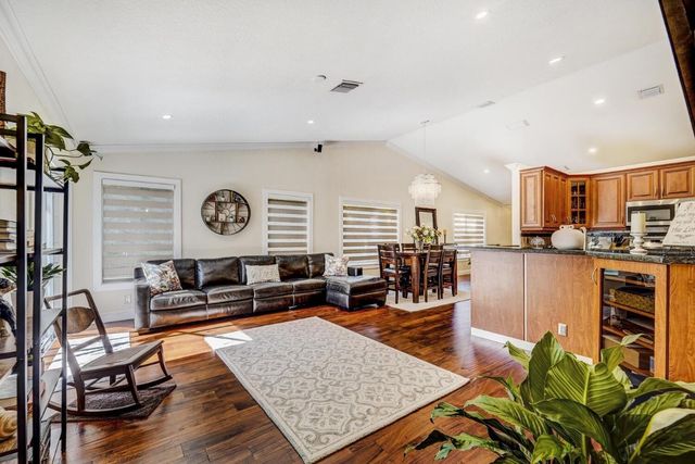 1433 Sabal Trail, Weston, FL 33327