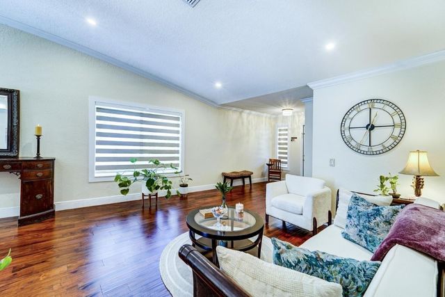 1433 Sabal Trail, Weston, FL 33327