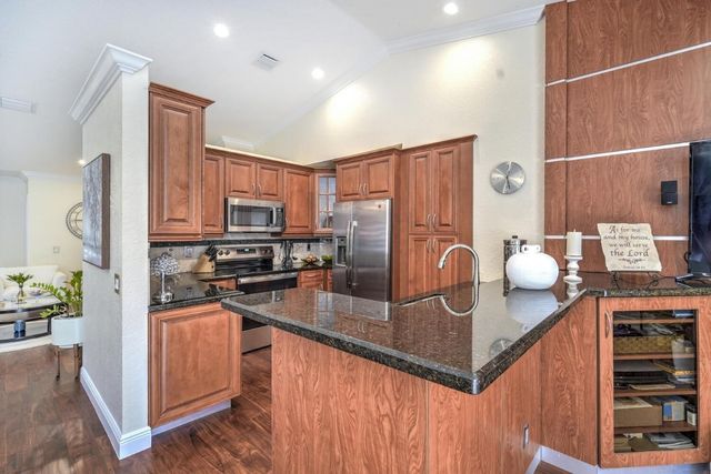 1433 Sabal Trail, Weston, FL 33327