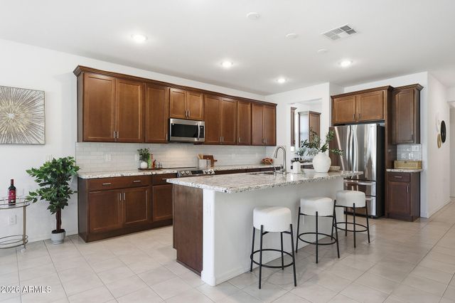 5676 N 206TH Lane, Buckeye, AZ 85396