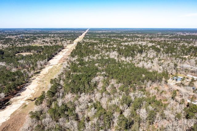 651 Jayhawker Road, Cleveland, TX 77328