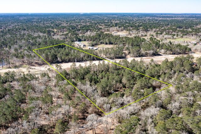 651 Jayhawker Road, Cleveland, TX 77328