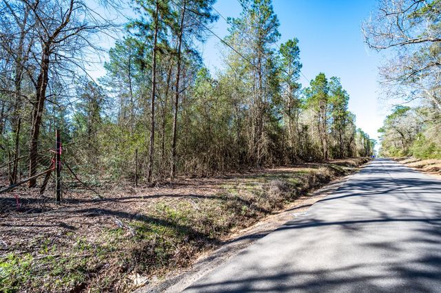 651 Jayhawker Road, Cleveland, TX 77328