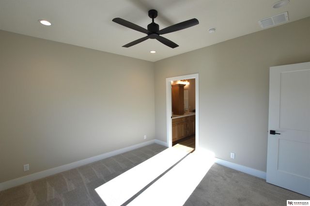 4931 Donnette Drive, Lincoln, NE 68514