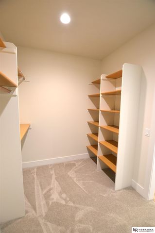 4931 Donnette Drive, Lincoln, NE 68514