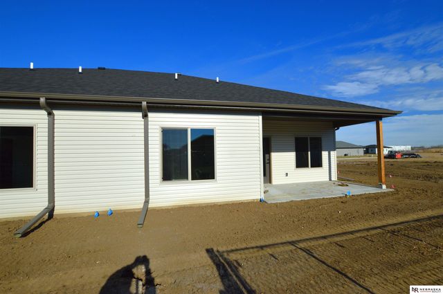 4931 Donnette Drive, Lincoln, NE 68514