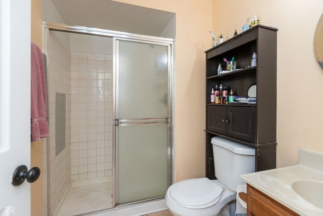 3131 Stillmeadow Drive, Indianapolis, IN 46214