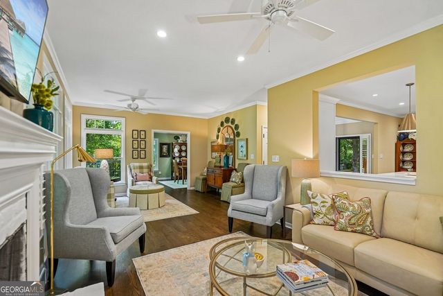 301 River Glen Drive, Roswell, GA 30075
