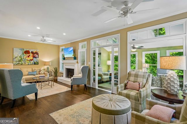 301 River Glen Drive, Roswell, GA 30075