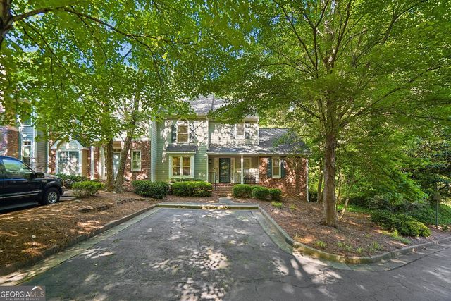 301 River Glen Drive, Roswell, GA 30075