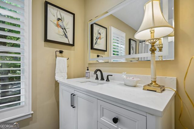 301 River Glen Drive, Roswell, GA 30075