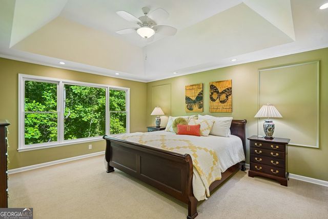 301 River Glen Drive, Roswell, GA 30075