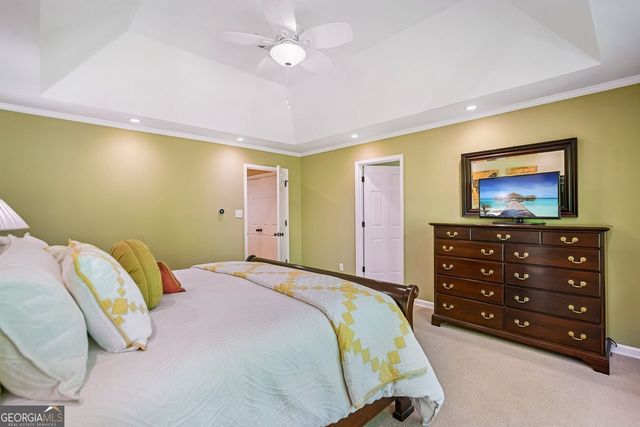 301 River Glen Drive, Roswell, GA 30075