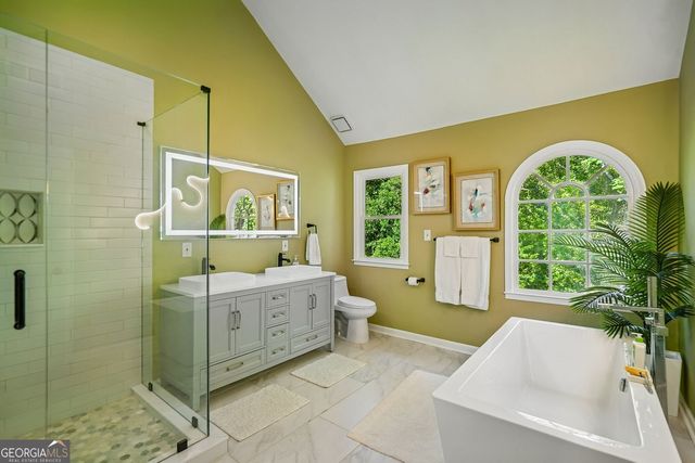 301 River Glen Drive, Roswell, GA 30075