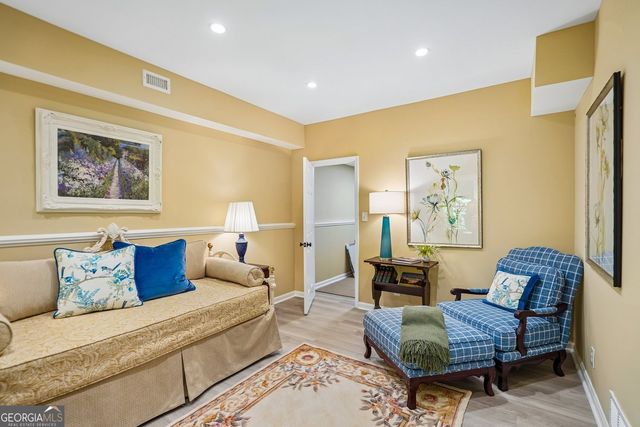 301 River Glen Drive, Roswell, GA 30075