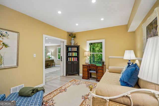 301 River Glen Drive, Roswell, GA 30075