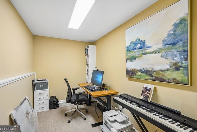 301 River Glen Drive, Roswell, GA 30075