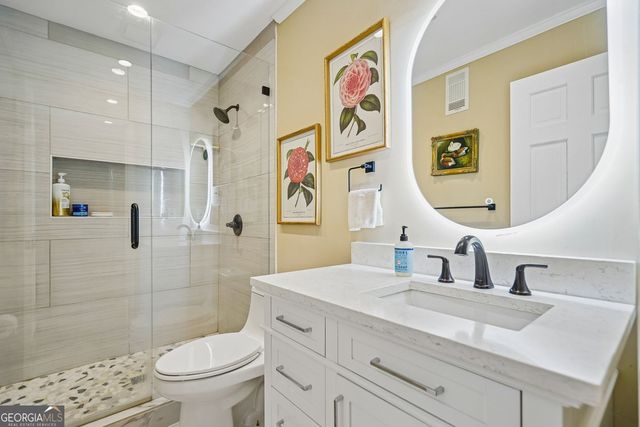 301 River Glen Drive, Roswell, GA 30075