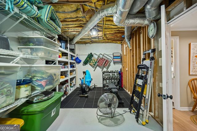 301 River Glen Drive, Roswell, GA 30075