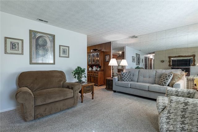 837 Colorado Drive, Xenia, OH 45385