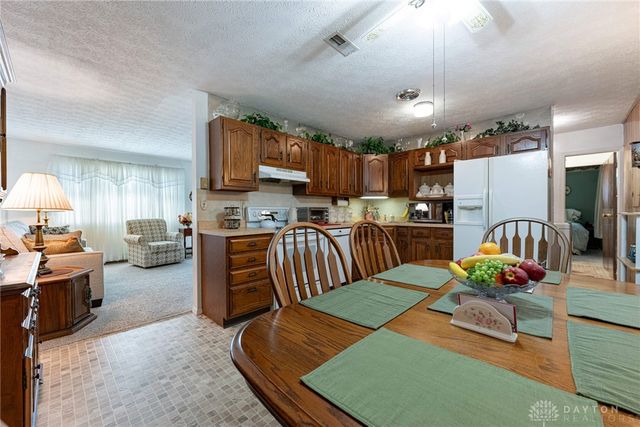 837 Colorado Drive, Xenia, OH 45385