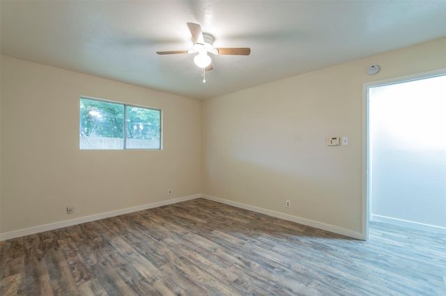 11304 Ptarmigan CV B, Austin, TX 78758