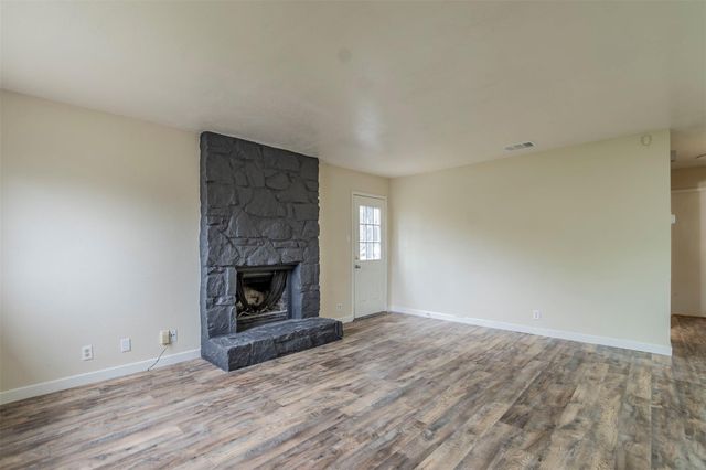 11304 Ptarmigan CV B, Austin, TX 78758