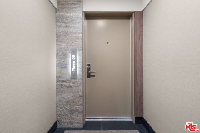 482 S Arroyo 306, Pasadena, CA 91105