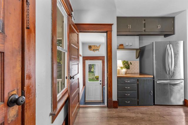 315 VAN STREET, Neenah, WI 54956