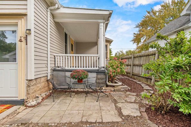 315 VAN STREET, Neenah, WI 54956