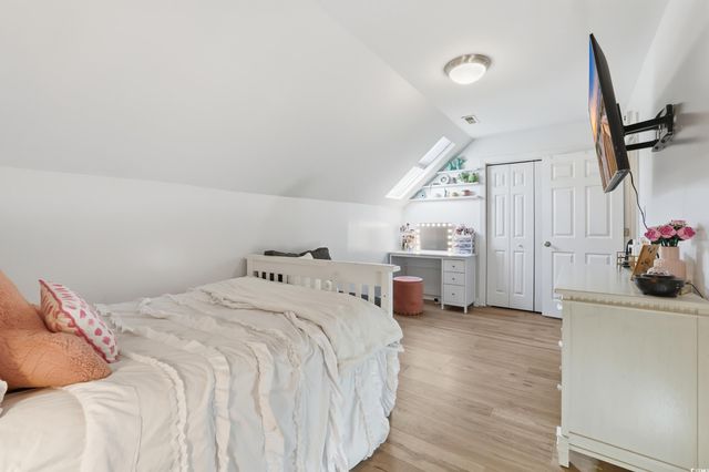 1203 Crooked Oak Dr., Pawleys Island, SC 29585