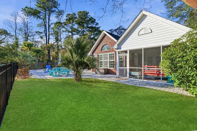 1203 Crooked Oak Dr., Pawleys Island, SC 29585