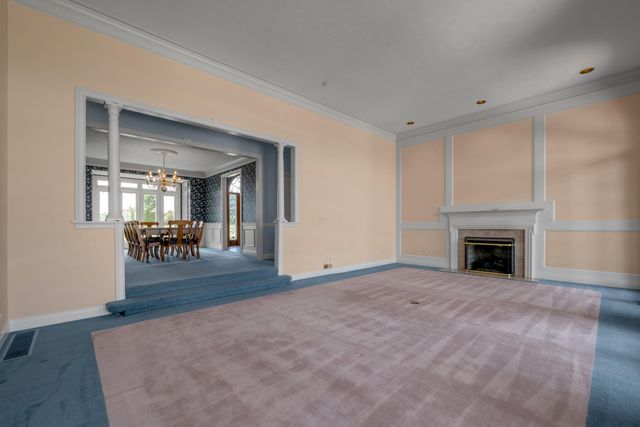 2019 Newtown Pike, Georgetown, KY 40324