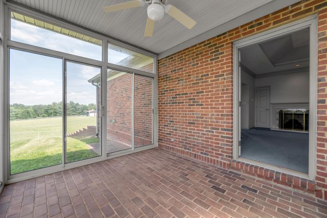2019 Newtown Pike, Georgetown, KY 40324