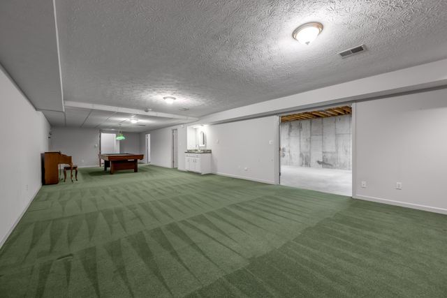 2019 Newtown Pike, Georgetown, KY 40324
