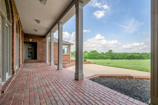 2019 Newtown Pike, Georgetown, KY 40324