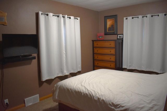 452 E Bolivar AVENUE, Milwaukee, WI 53207