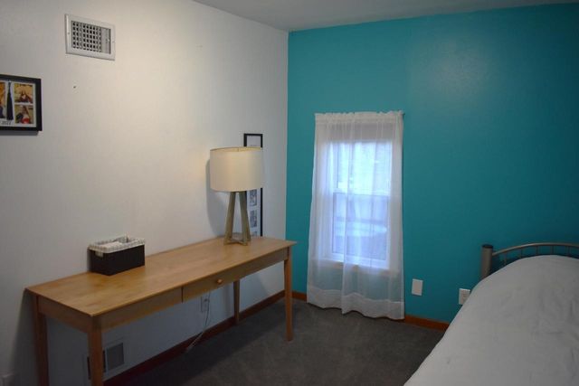 452 E Bolivar AVENUE, Milwaukee, WI 53207