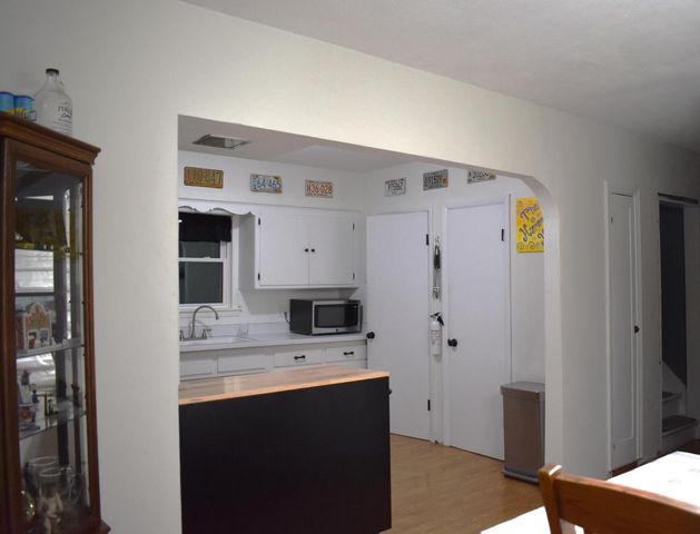 452 E Bolivar AVENUE, Milwaukee, WI 53207