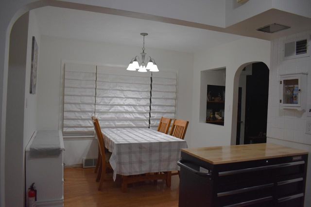 452 E Bolivar AVENUE, Milwaukee, WI 53207