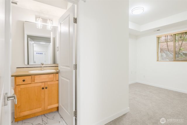 6625 SW 198th Place, Lynnwood, WA 98036