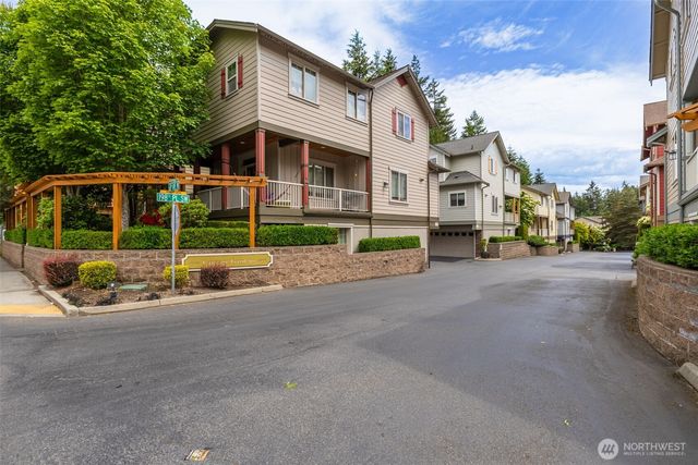 6625 SW 198th Place, Lynnwood, WA 98036