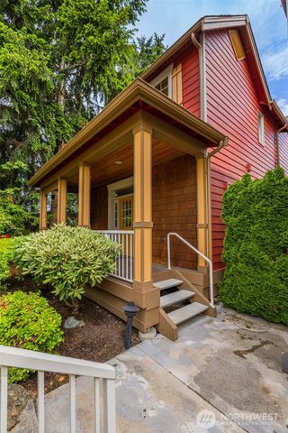 6625 SW 198th Place, Lynnwood, WA 98036