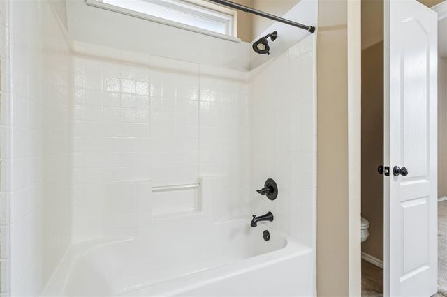 4098 Stonebrook Drive, Norman, OK 73072