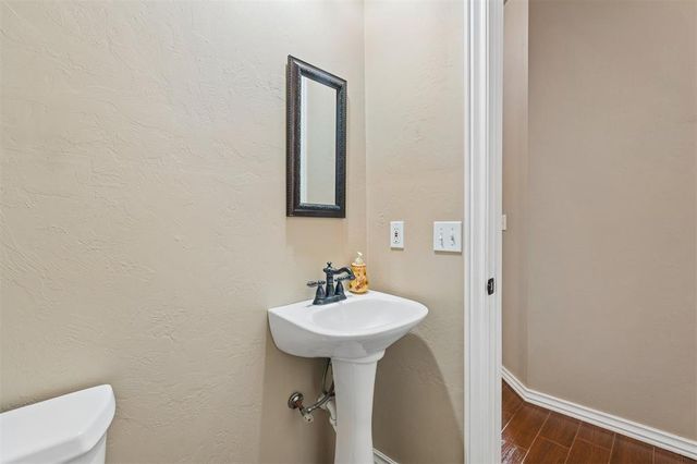 4098 Stonebrook Drive, Norman, OK 73072